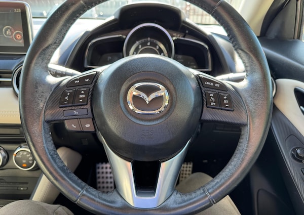 Used Mazda Demio 2014 for sale - 76264175: Photo 18