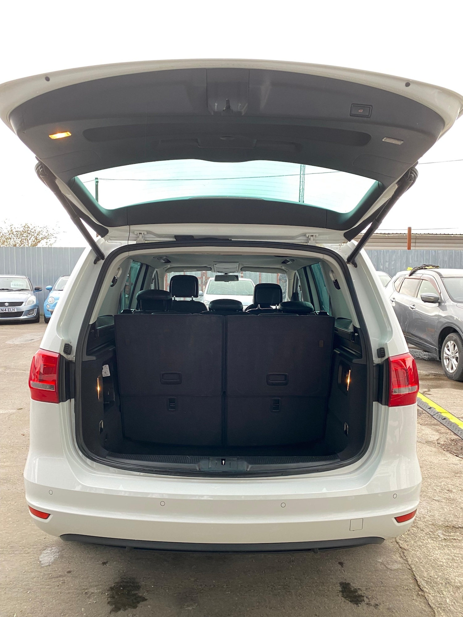 Used Volkswagen Sharan 2014 for sale - 78008702: Photo 11