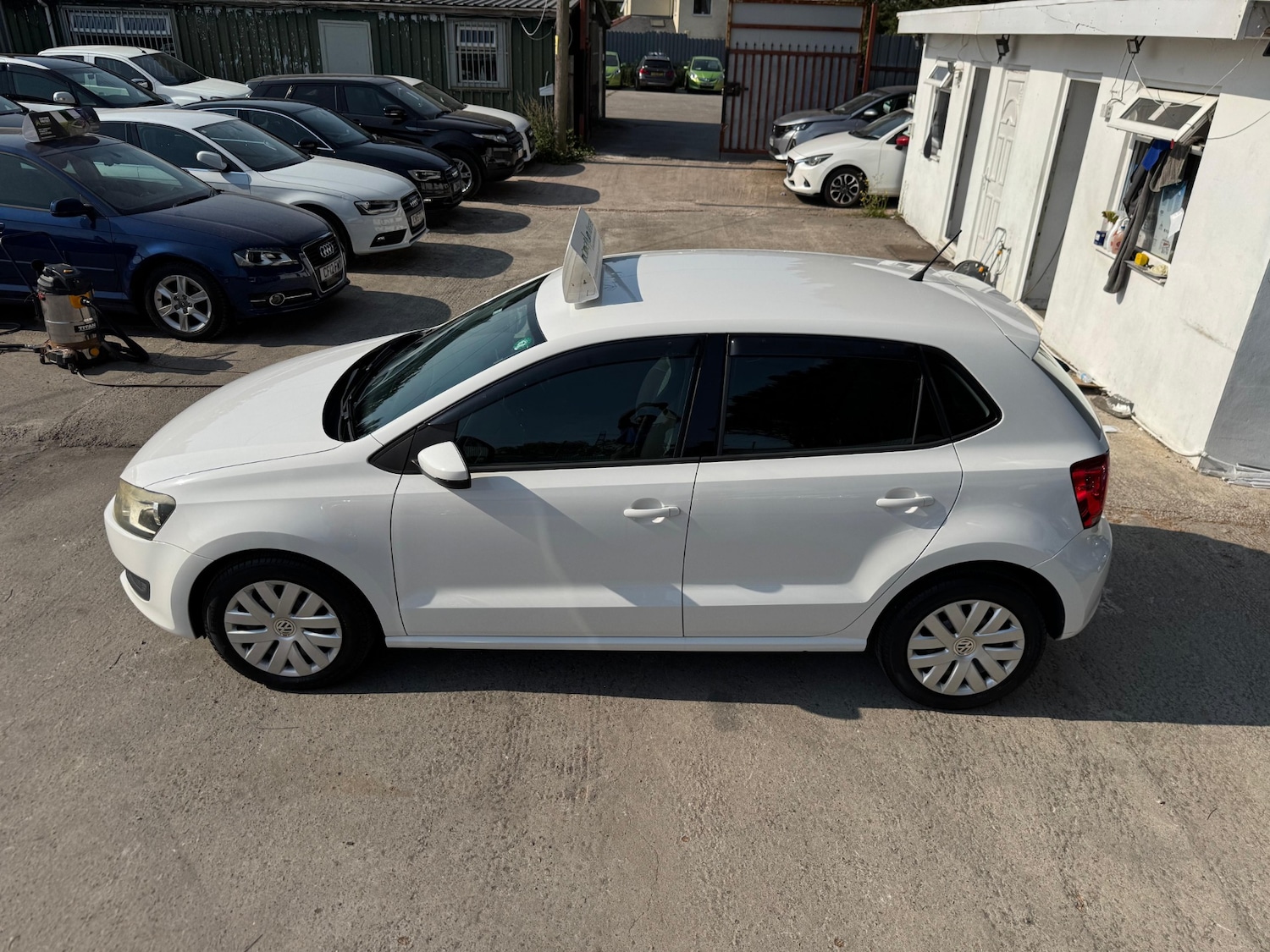 Used Volkswagen Polo 2010 for sale - 76078865: Photo 36