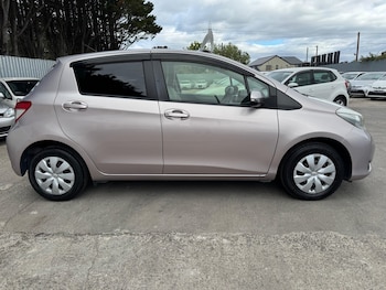 Used Toyota Vitz 2012 for sale - 76887527: Photo