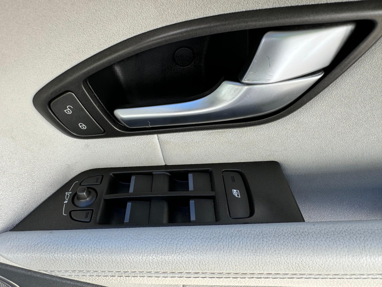 Used Land Rover Range Rover Evoque 2016 for sale - 76887871: Photo 28