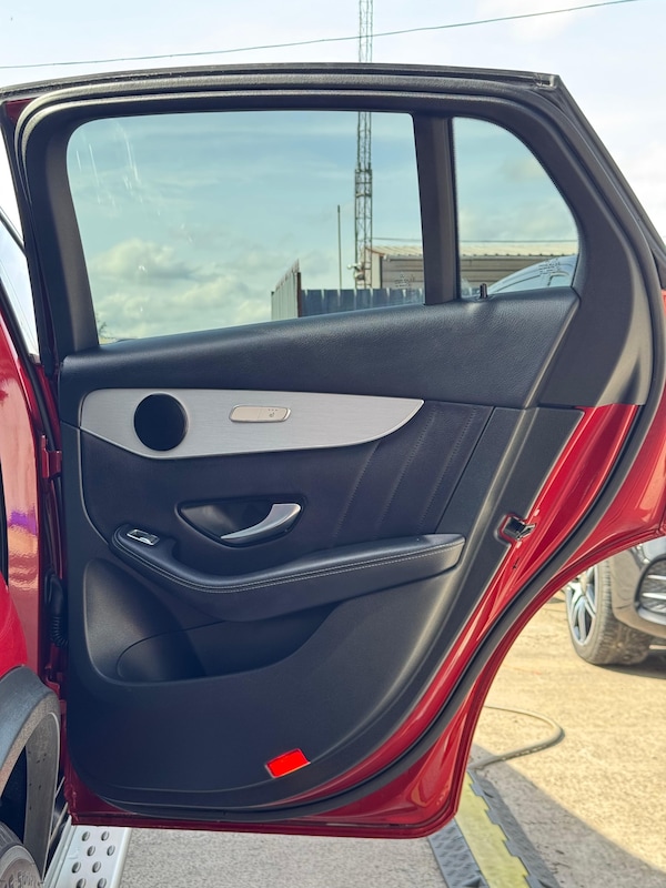 Used Mercedes-Benz GLC 2018 for sale - 76309699: Photo 31