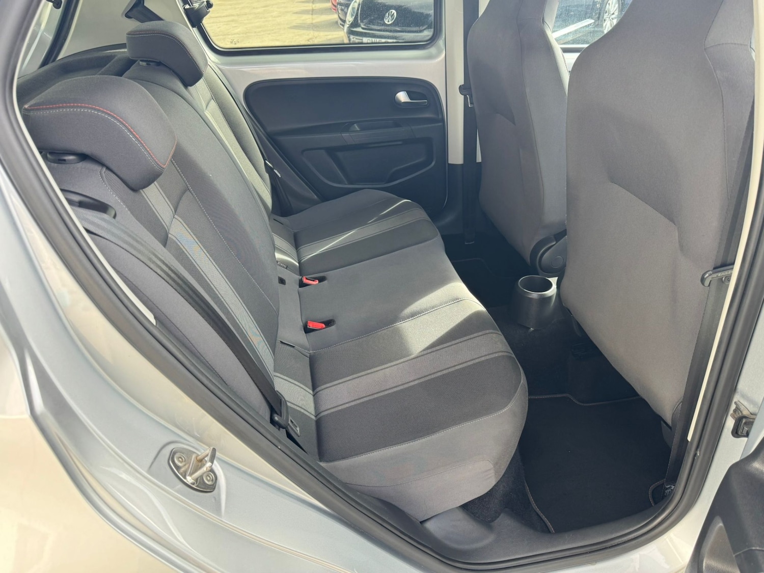 Used Volkswagen up! 2014 for sale - 78067068: Photo 14