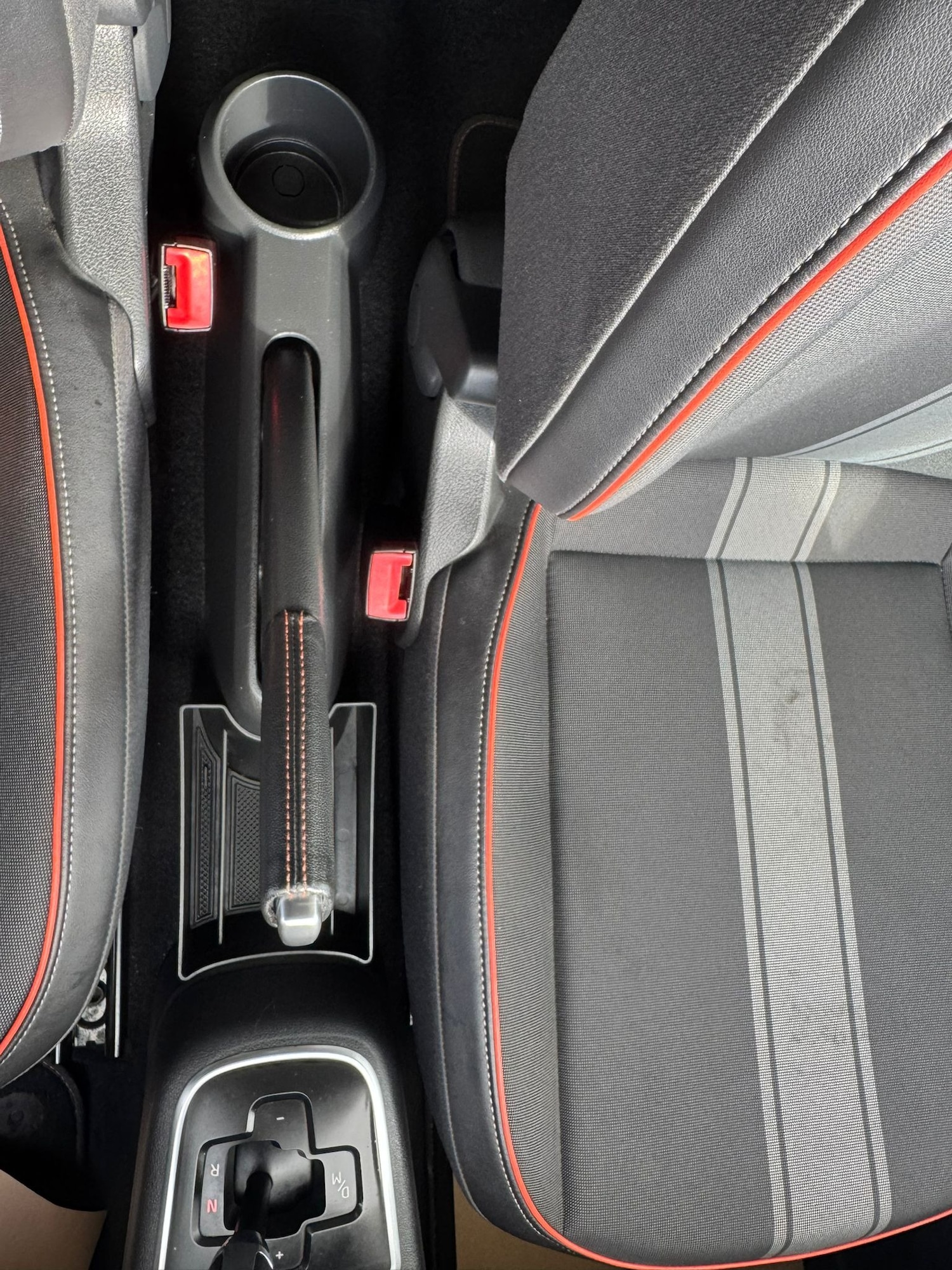 Used Volkswagen up! 2014 for sale - 78067068: Photo 20