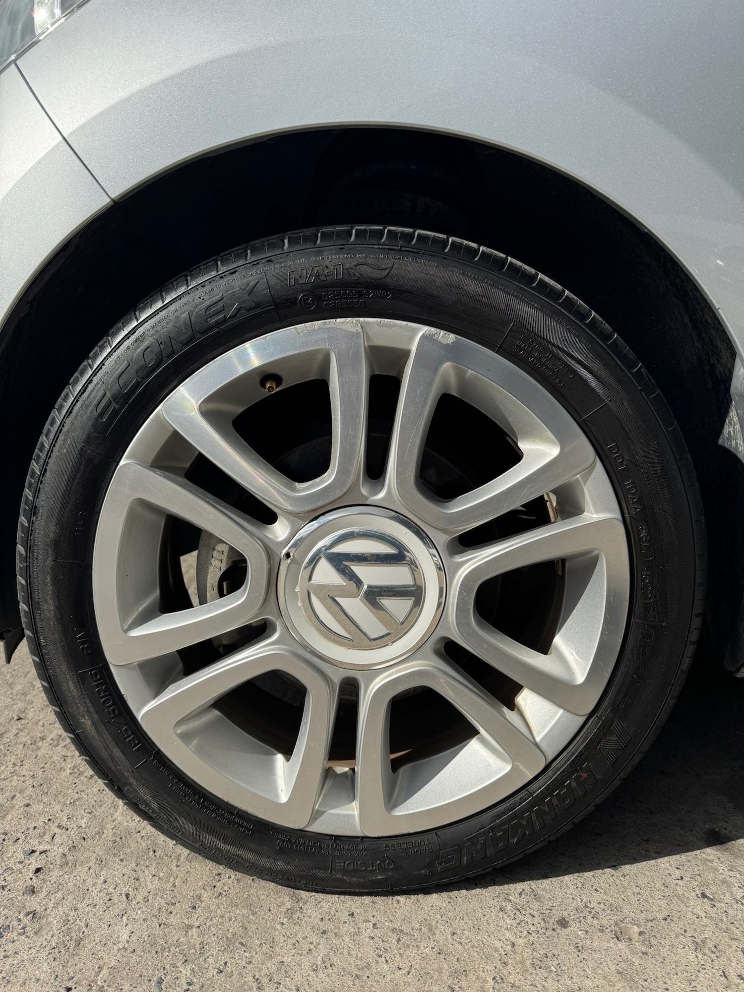 Used Volkswagen up! 2014 for sale - 78067068: Photo 32