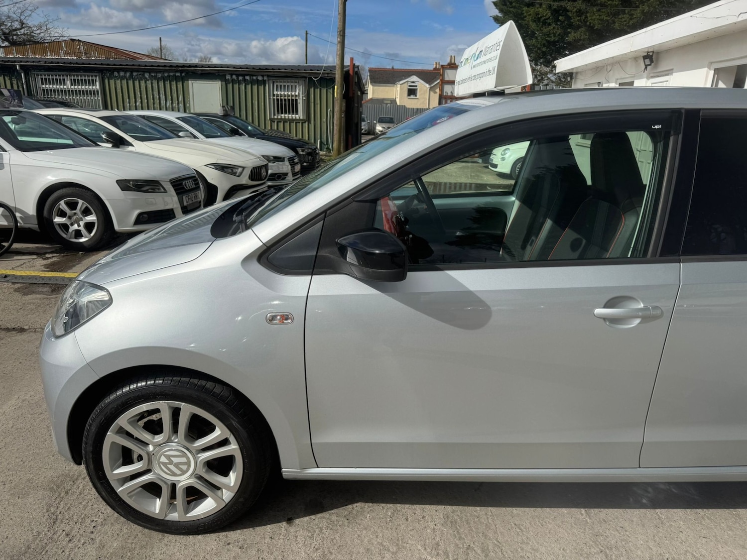 Used Volkswagen up! 2014 for sale - 78067068: Photo 7