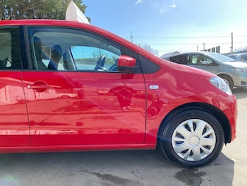 Used Volkswagen up! 2013 for sale - 78021349: Photo