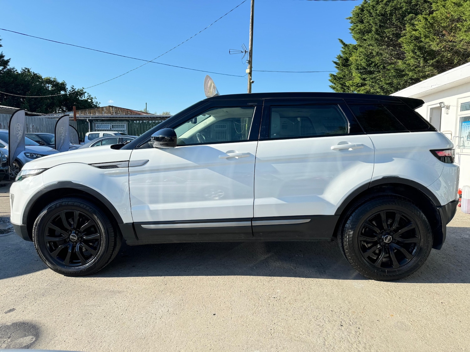 Used Land Rover Range Rover Evoque 2016 for sale - 76977343: Photo 6