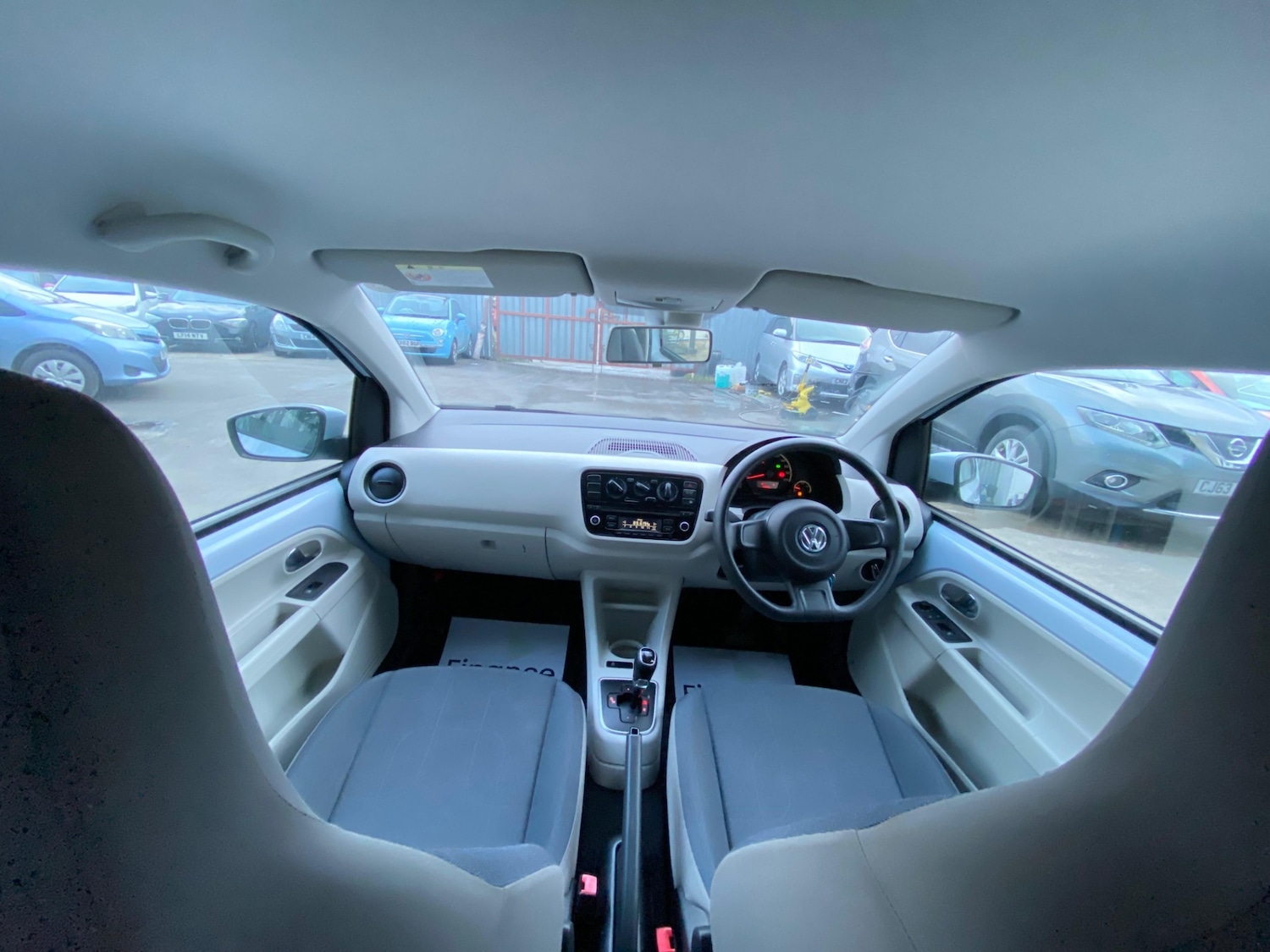 Used Volkswagen up! 2013 for sale - 77328917: Photo 15