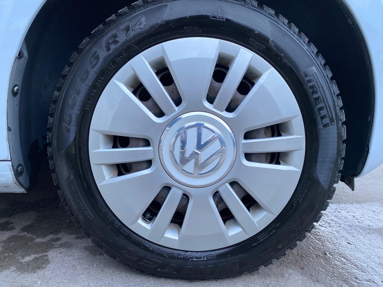 Used Volkswagen up! 2013 for sale - 77328917: Photo 28