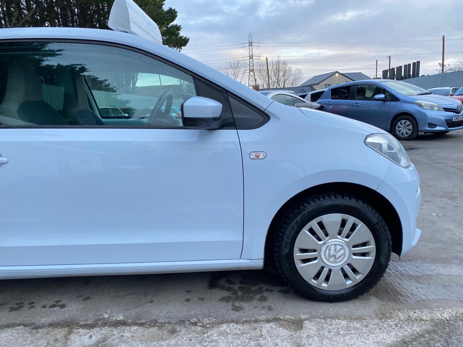 Used Volkswagen up! 2013 for sale - 77328917: Photo 4