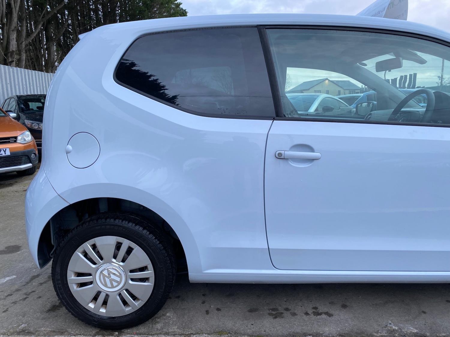 Used Volkswagen up! 2013 for sale - 77328917: Photo 5