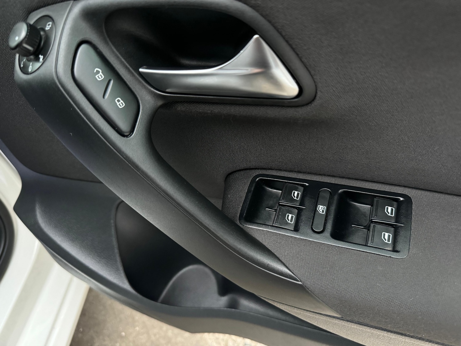 Used Volkswagen Polo 2013 for sale - 76129249: Photo 25