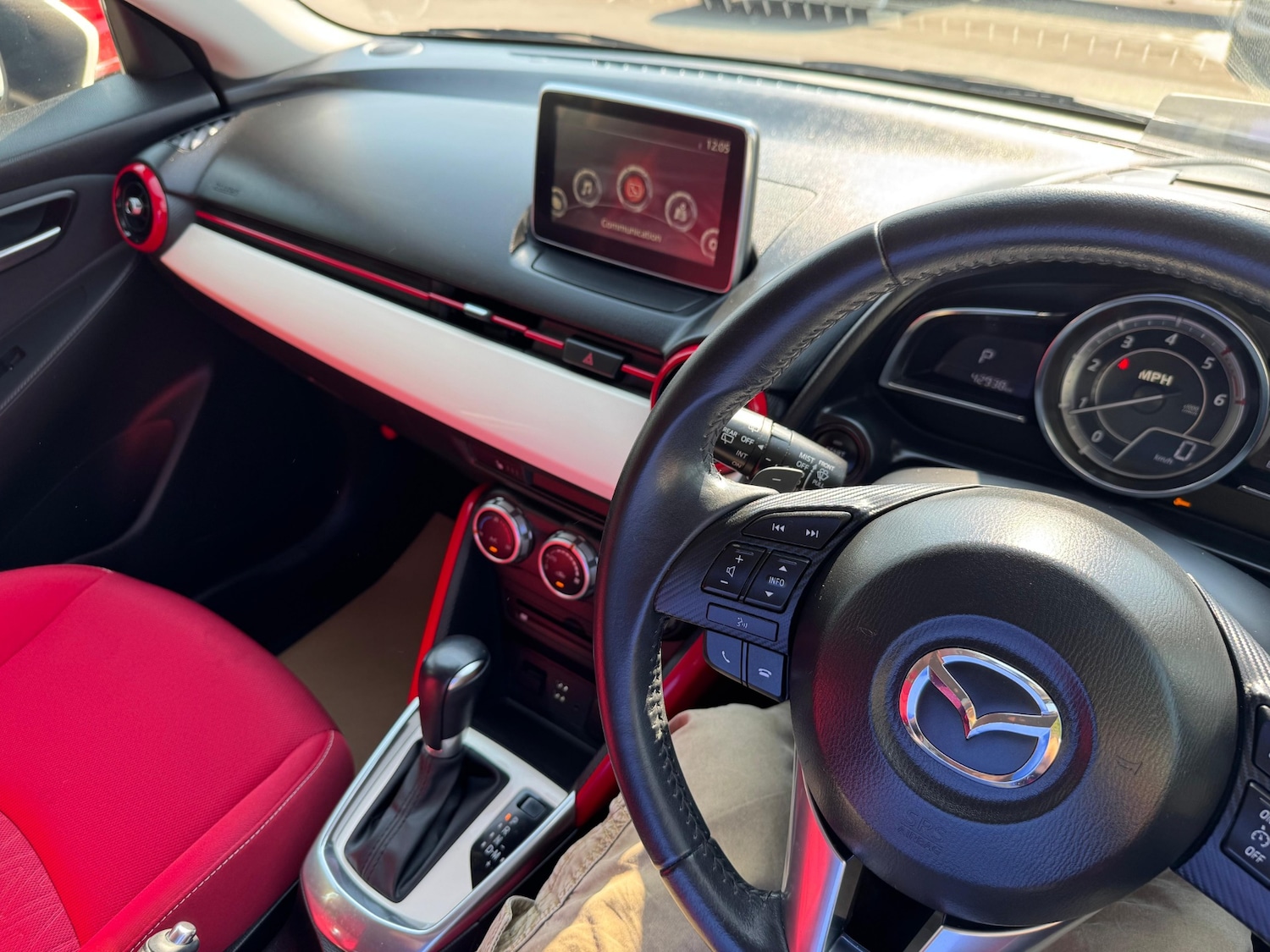 Used Mazda Demio 2015 for sale - 76772635: Photo 17