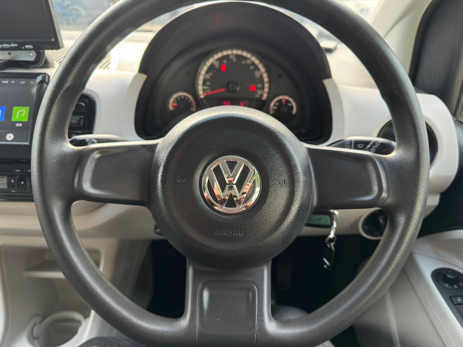 Used Volkswagen up! 2013 for sale - 78067173: Photo 17