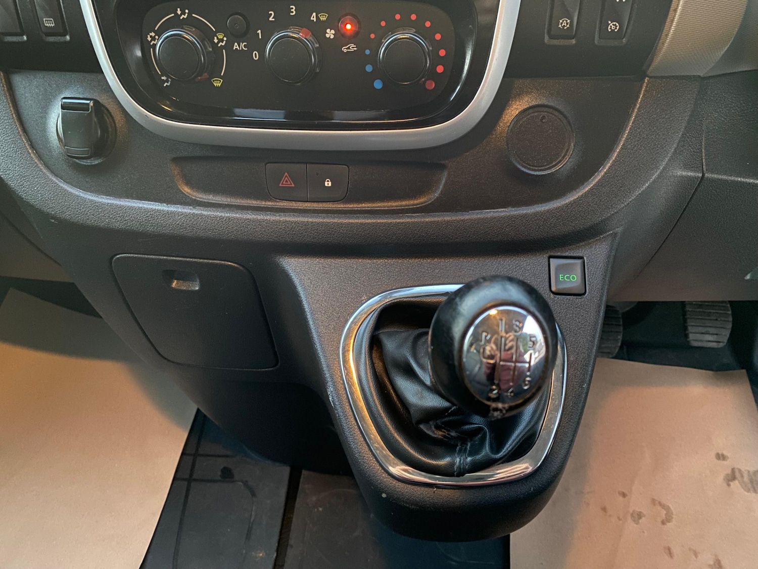 Used Renault Trafic 2018 for sale - 76896685: Photo 19