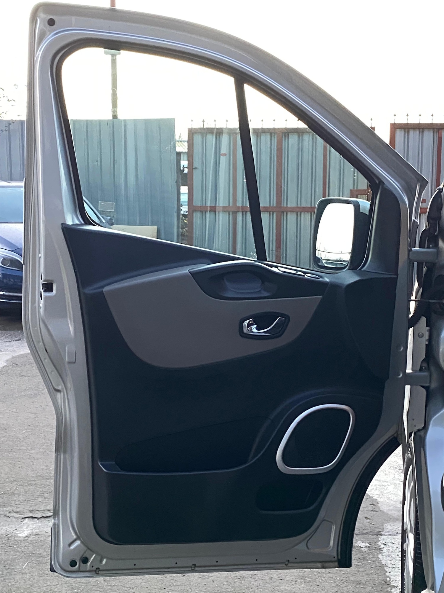 Used Renault Trafic 2018 for sale - 76896685: Photo 24