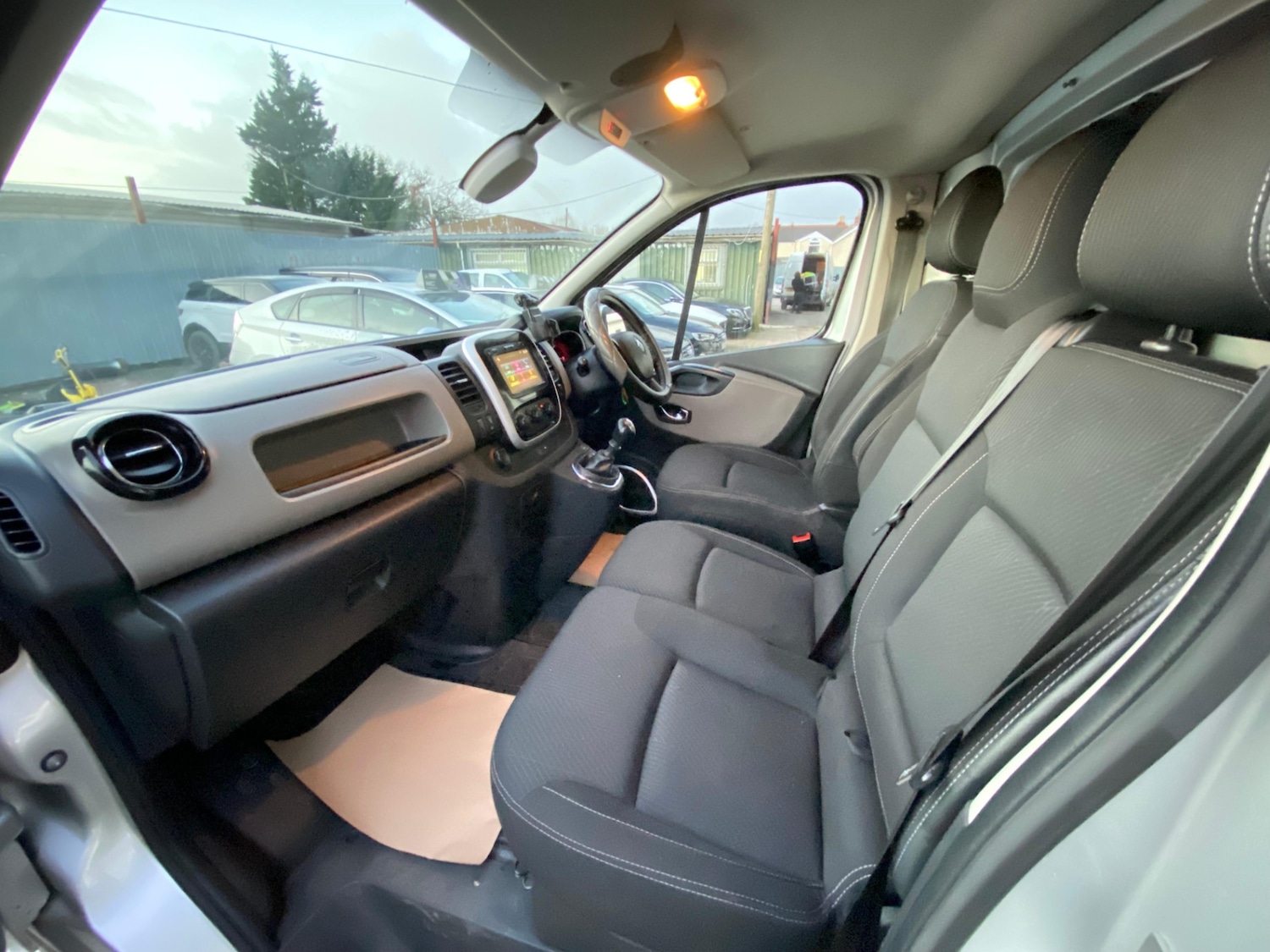 Used Renault Trafic 2018 for sale - 76896685: Photo 27