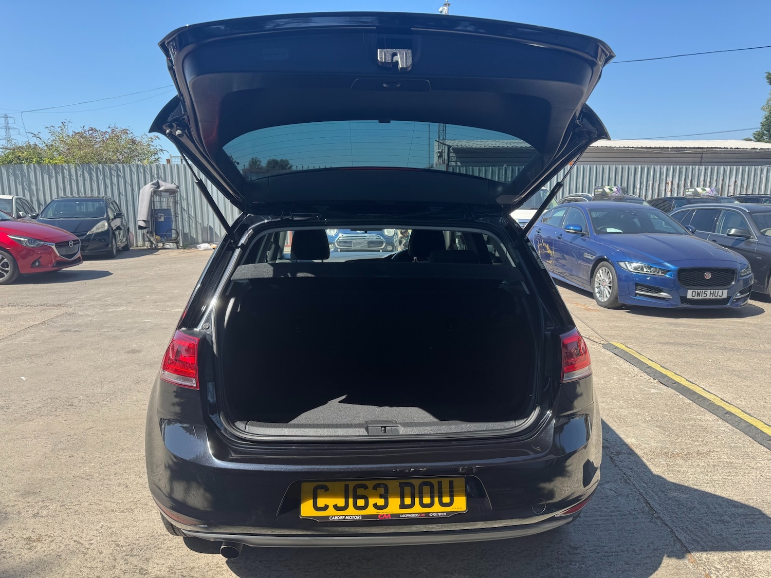 Used Volkswagen Golf 2013 for sale - 76744004: Photo 11