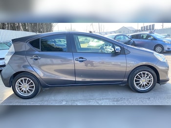 Used Toyota Aqua 2014 for sale - 78677501: Photo