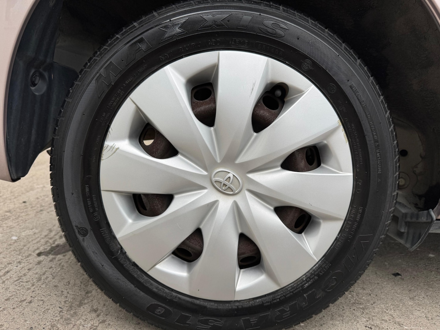 Used Toyota Vitz 2012 for sale - 76130328: Photo 33