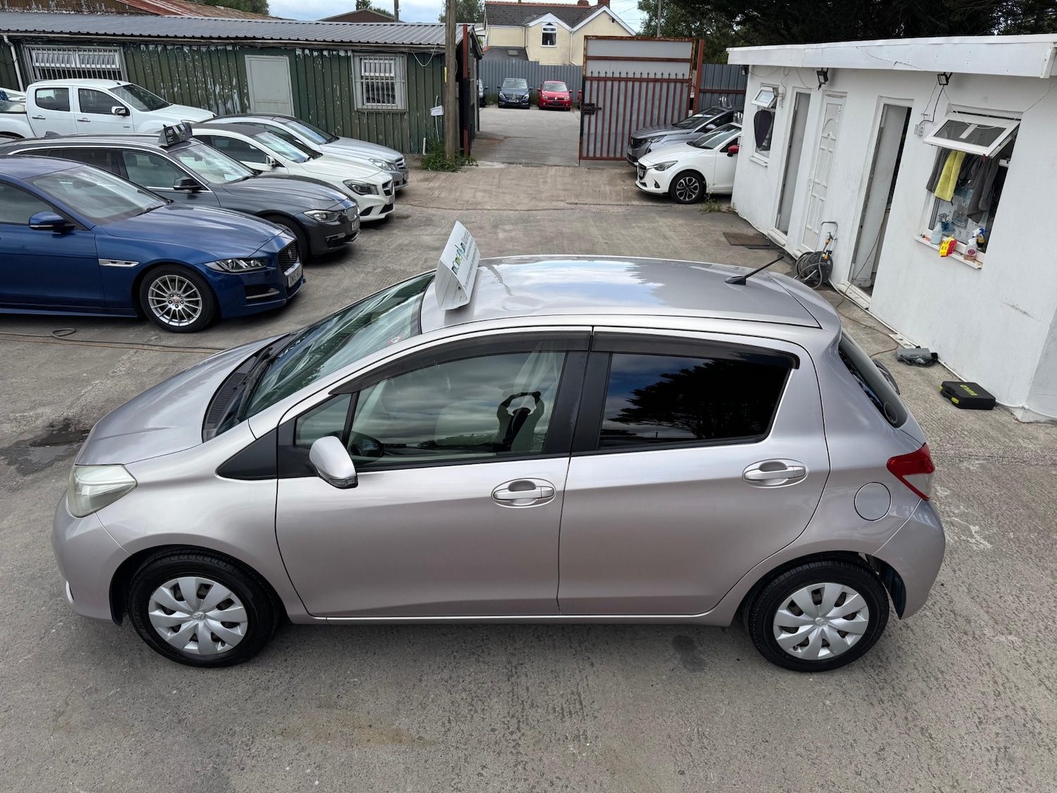 Used Toyota Vitz 2012 for sale - 76130328: Photo 37