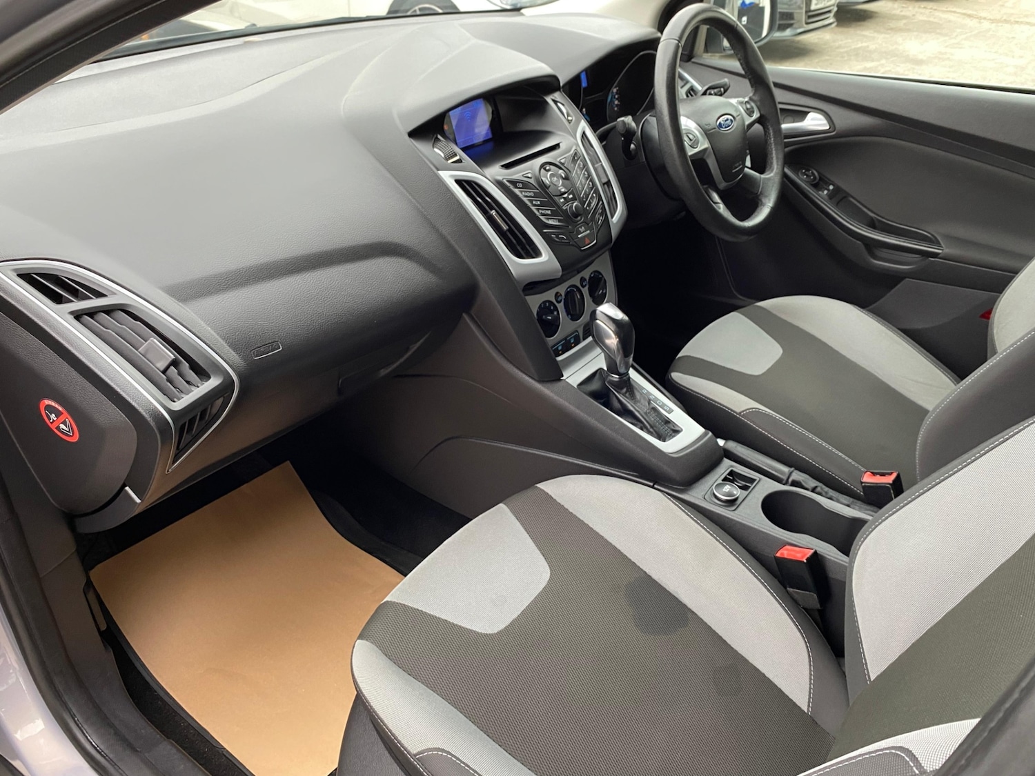 Used Ford Focus 2012 for sale - 76390322: Photo 29