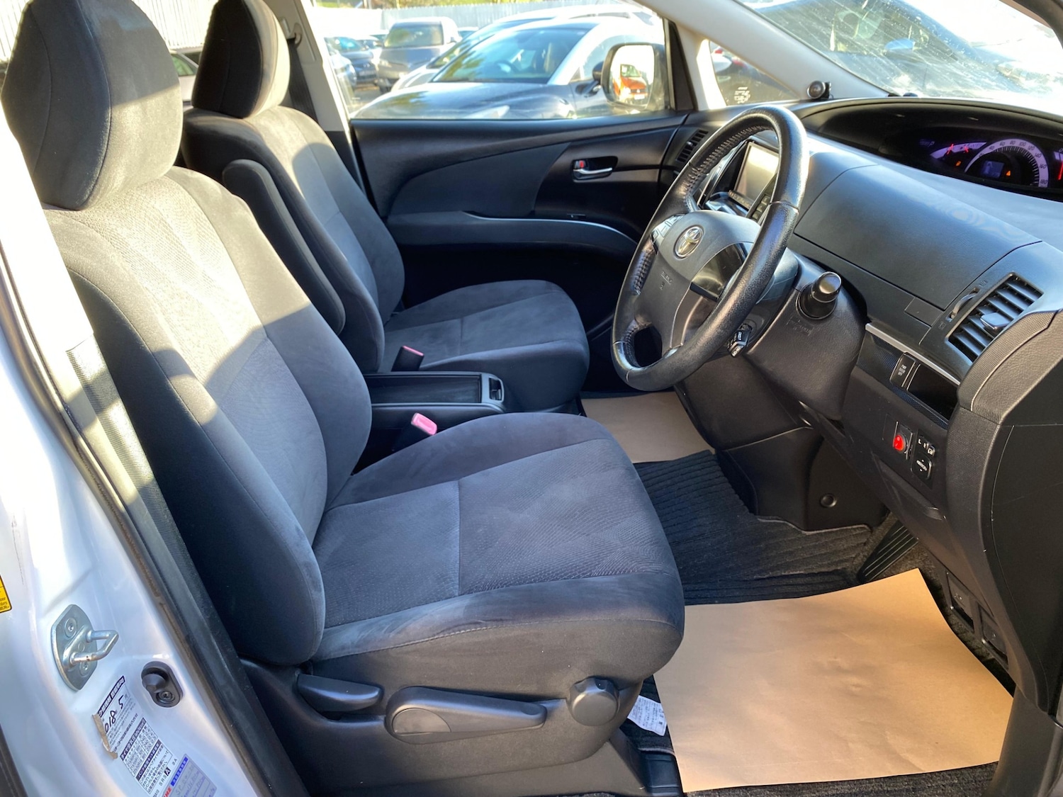 Used Toyota Estima 2013 for sale - 78008620: Photo 14