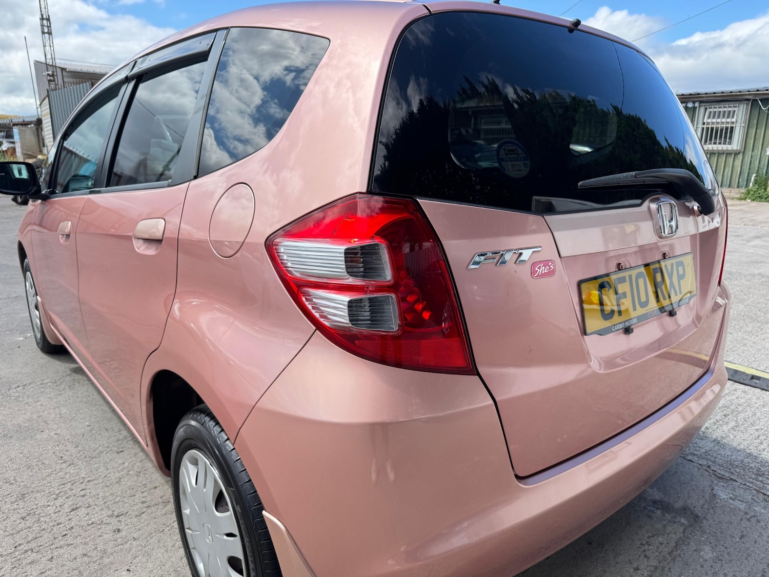 Used Honda Fit 2010 for sale - 76128636: Photo 43
