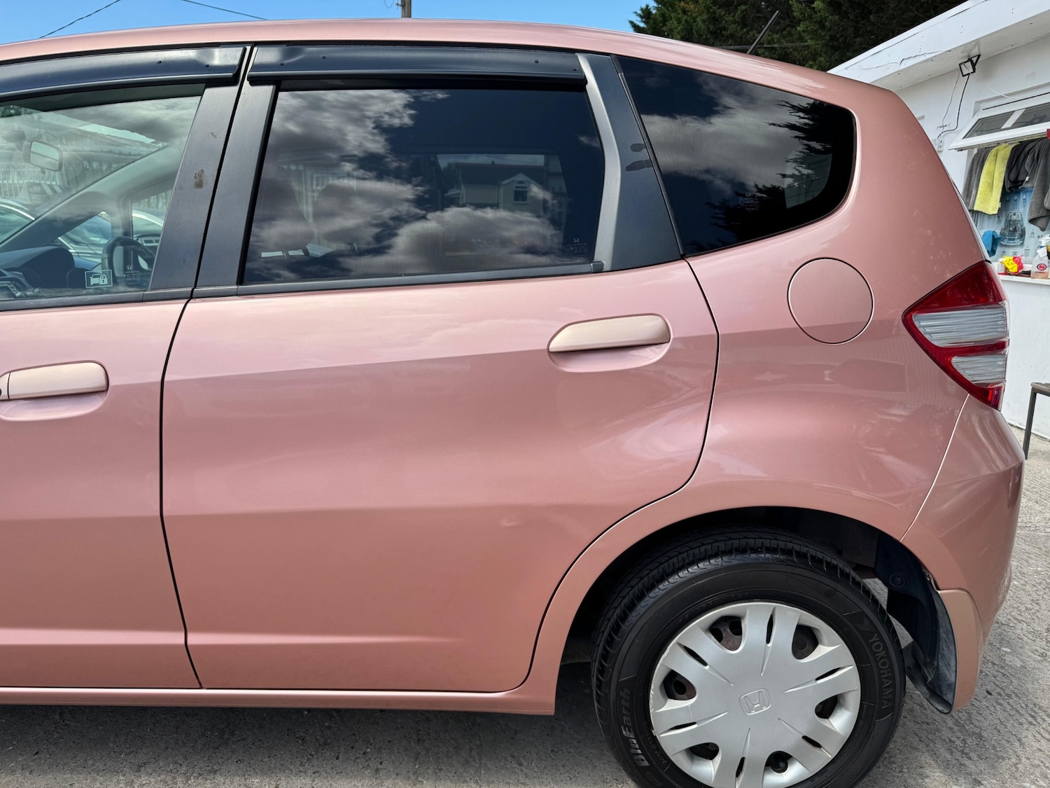 Used Honda Fit 2010 for sale - 76128636: Photo 5
