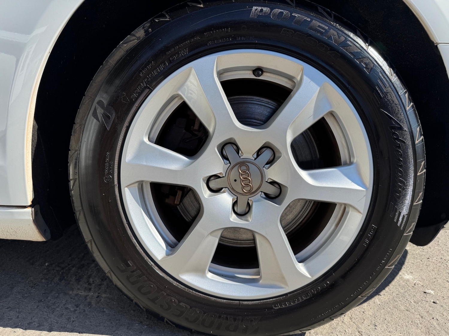 Used Audi A4 2010 for sale - 76143279: Photo 34