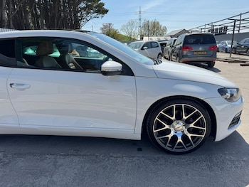 Used Volkswagen Scirocco 2010 for sale - 78355749: Photo