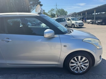 Used Suzuki Swift 2012 for sale - 79133259: Photo