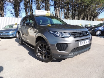 Used Land Rover Discovery Sport 2018 for sale - 79573094: Photo