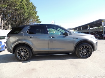 Used Land Rover Discovery Sport 2018 for sale - 79573094: Photo