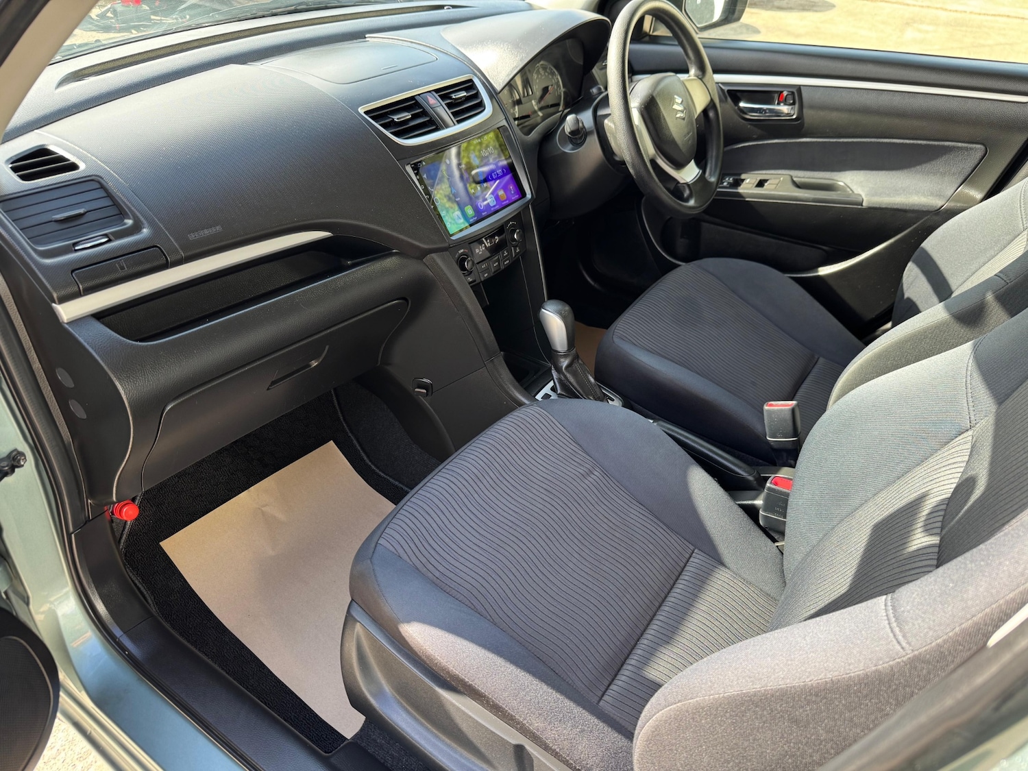Used Suzuki Swift 2012 for sale - 76157754: Photo 31