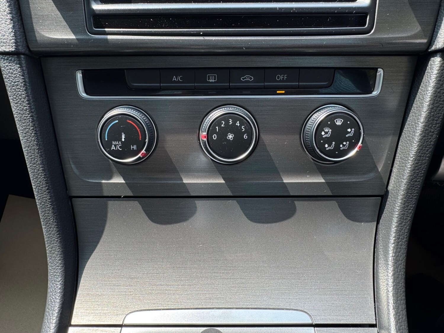 Used Volkswagen Golf 2013 for sale - 76115576: Photo 21