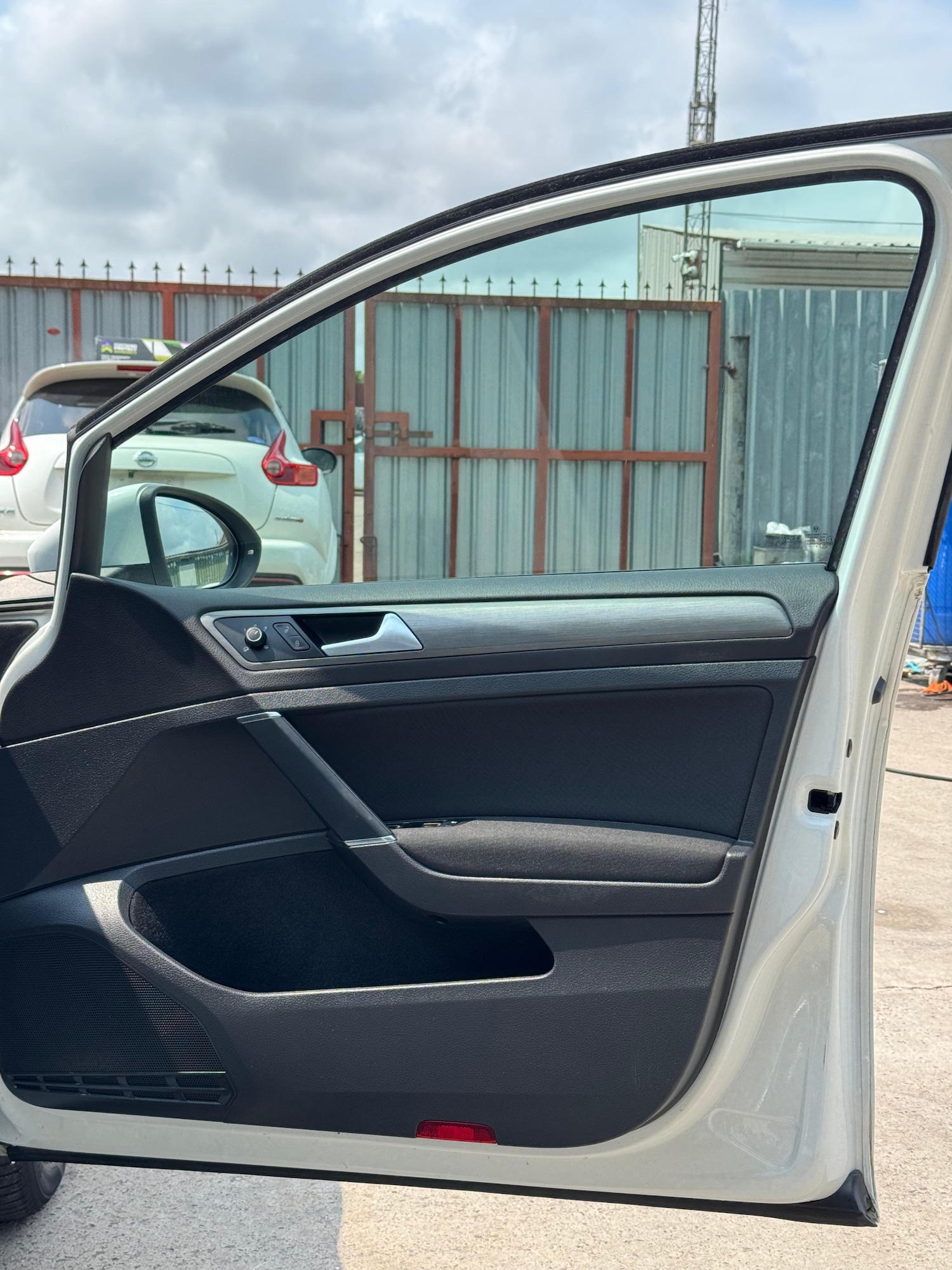 Used Volkswagen Golf 2013 for sale - 76115576: Photo 25
