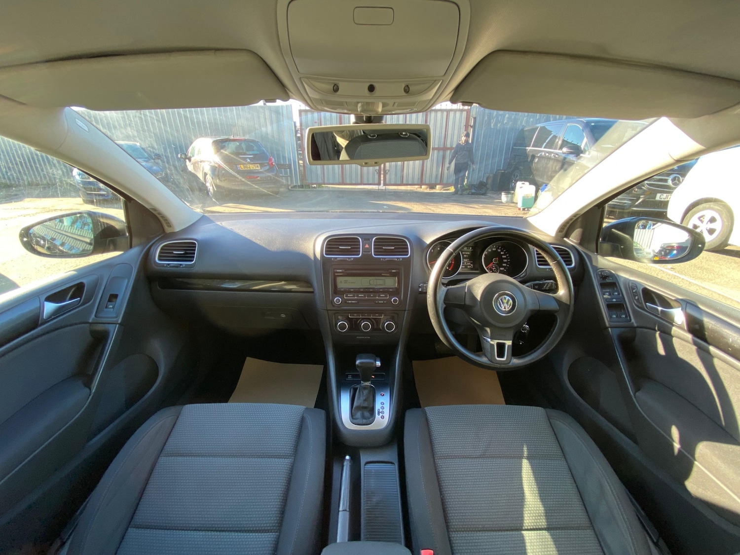 Used Volkswagen Golf 2010 for sale - 77042480: Photo 15