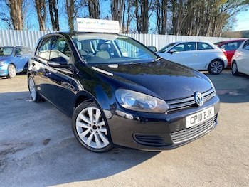 Used Volkswagen Golf 2010 for sale - 77042480: Photo