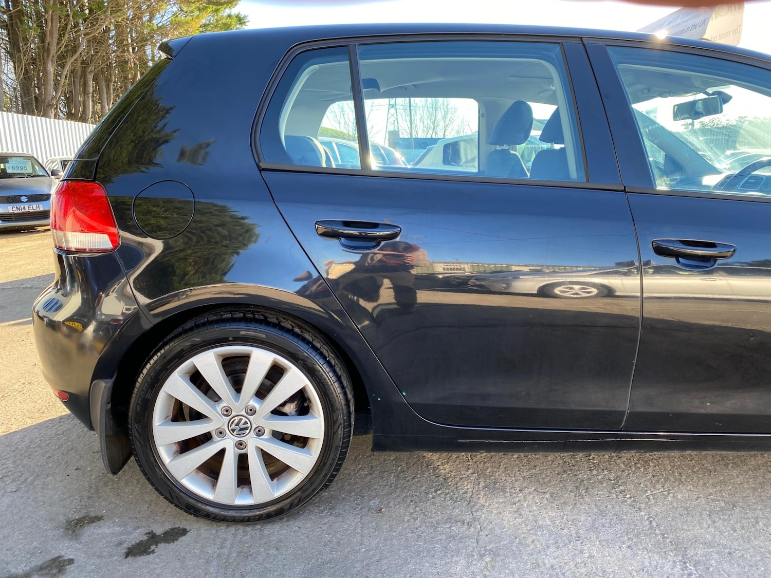 Used Volkswagen Golf 2010 for sale - 77042480: Photo 5