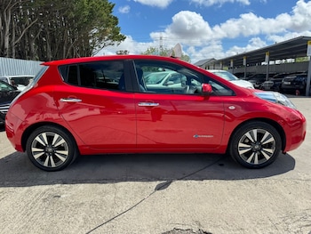Used Nissan Leaf 2017 for sale - 78804668: Photo