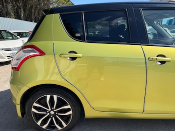 Used Suzuki Swift 2015 for sale - 76575436: Photo