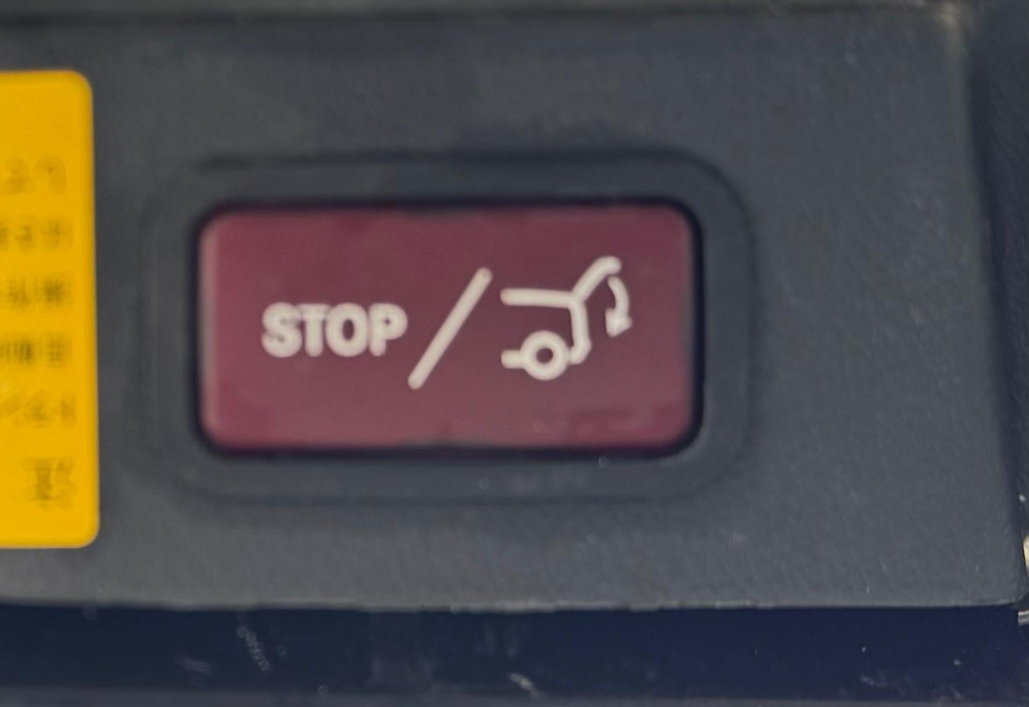 Used Mercedes-Benz V-Class 2017 for sale - 76856172: Photo 12