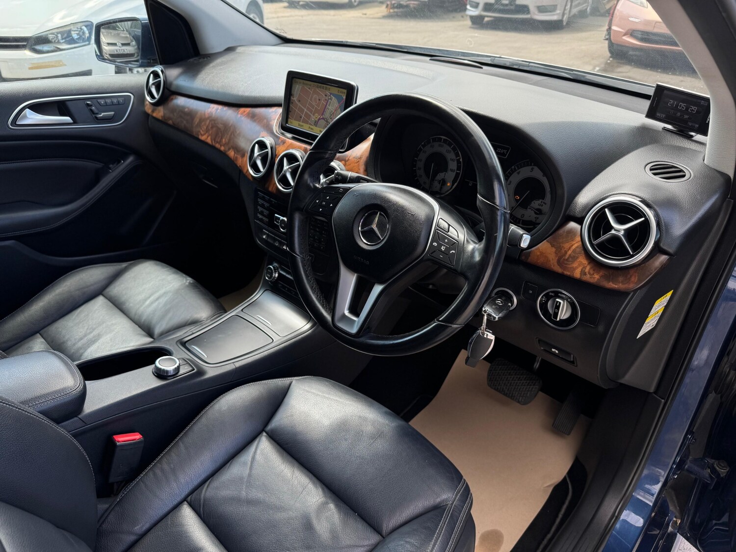 Used Mercedes-Benz B Class 2012 for sale - 77205536: Photo 22