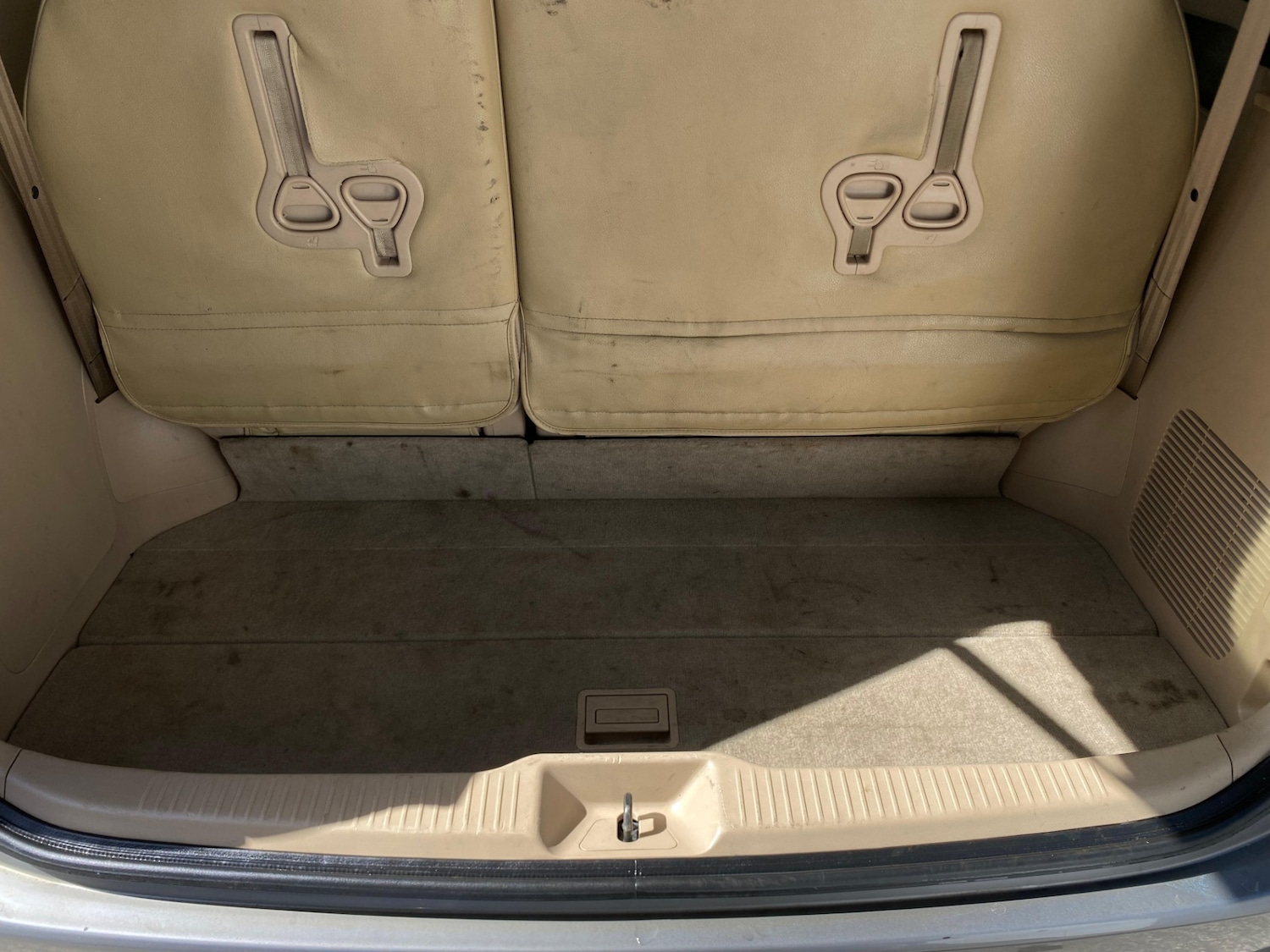 Used Toyota Estima 2026 for sale - 78145700: Photo 11