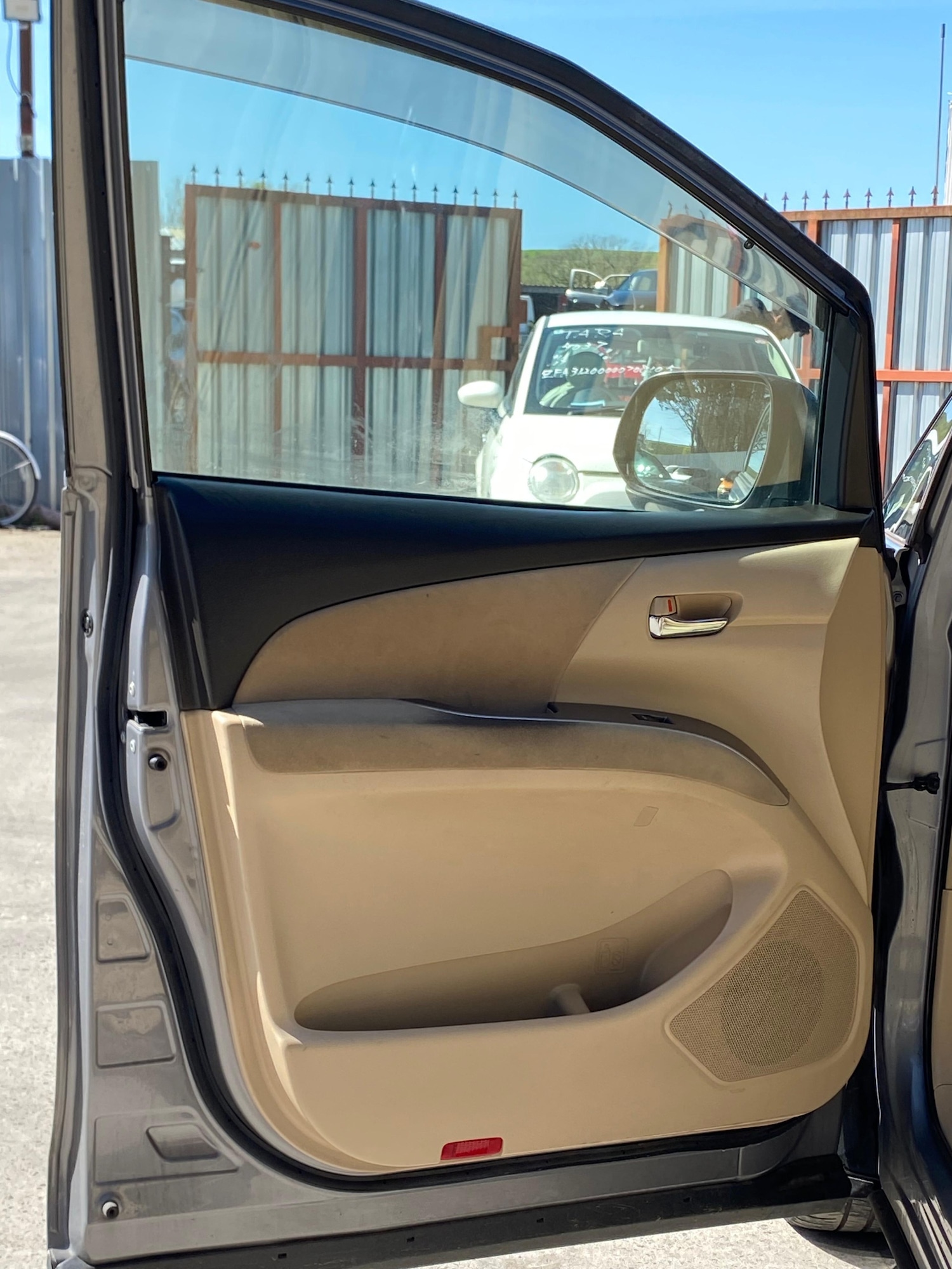 Used Toyota Estima 2026 for sale - 78145700: Photo 29