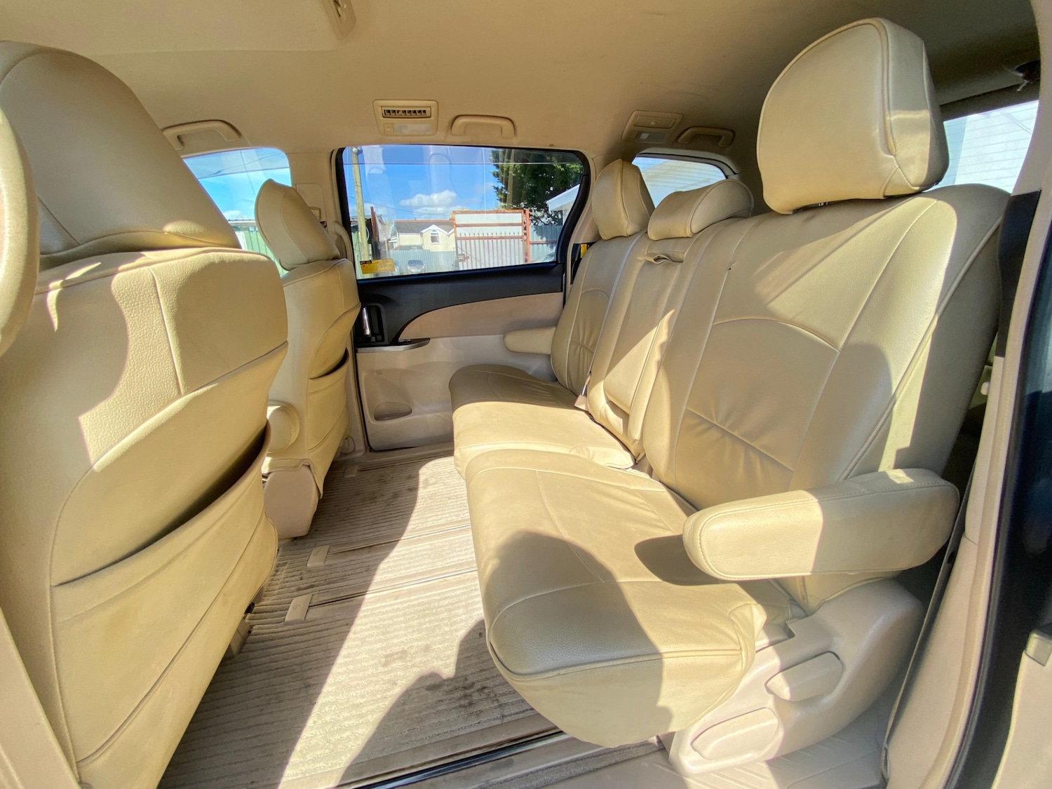 Used Toyota Estima 2026 for sale - 78145700: Photo 31