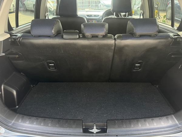 Used Suzuki Swift 2025 for sale - 76245063: Photo 12