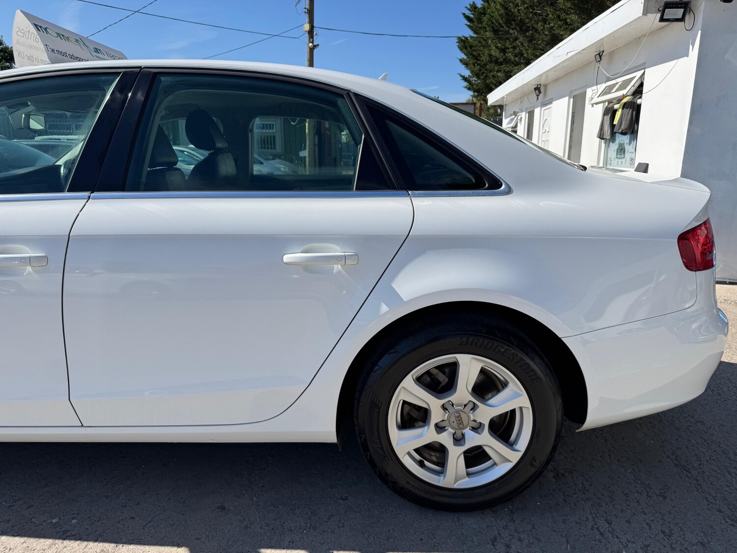Used Audi A4 2010 for sale - 77841666: Photo 9
